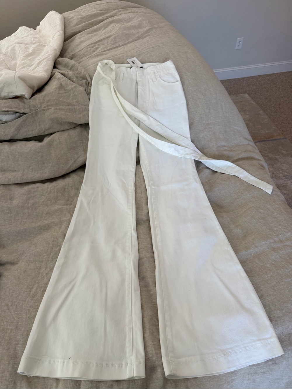 Women’s White High-Rise Flare denim stretch with Waist Tie flying tomato